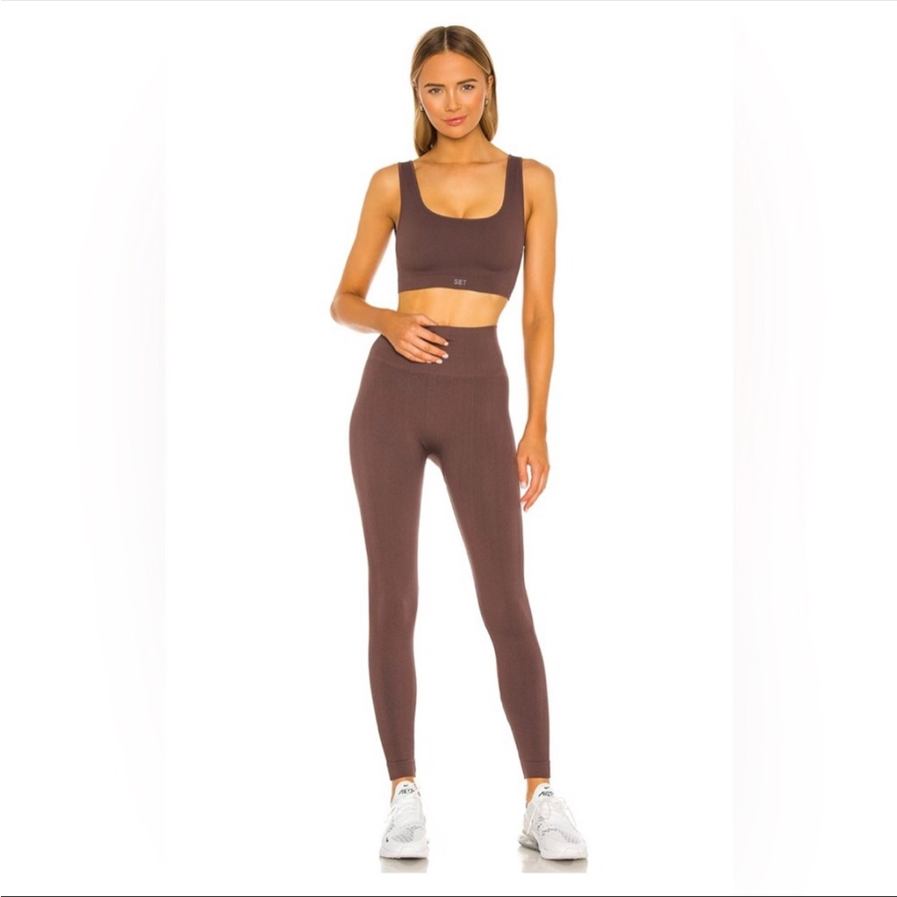 SET ACTIVE x REVOLVE Espresso Set